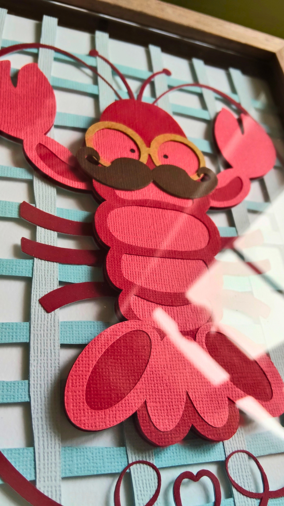 Set de quatre P’tits Timbres en papier représentant des fleurs roses délicates, chaque timbre formant une petite composition florale en relief aux pétales variés, tons roses tendres et joyeux.